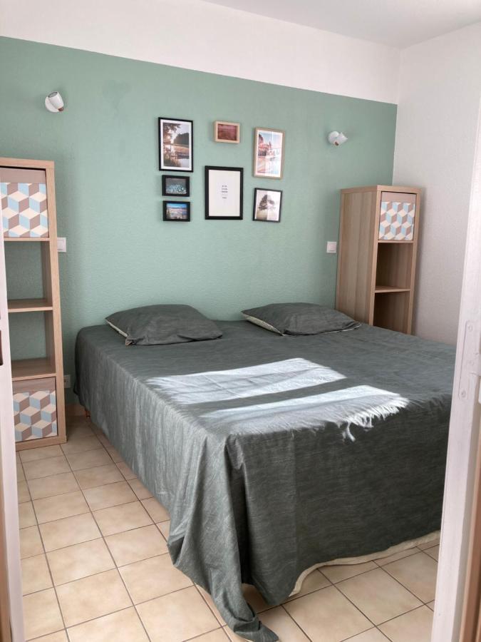 T2 Classe 2* Calme Au Coeur Du Village Provencale Греу-ле-Бэн Экстерьер фото